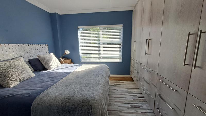 4 Bedroom Property for Sale in Stilbaai Wes Western Cape